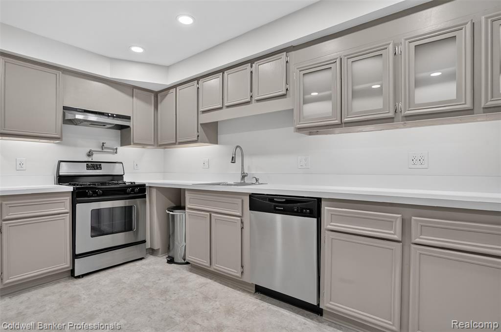 32754 Barclay Square Property Photo 12