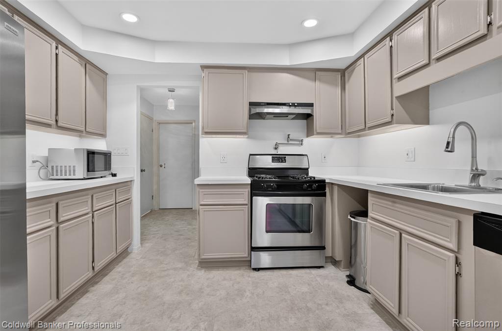 32754 Barclay Square Property Photo 13