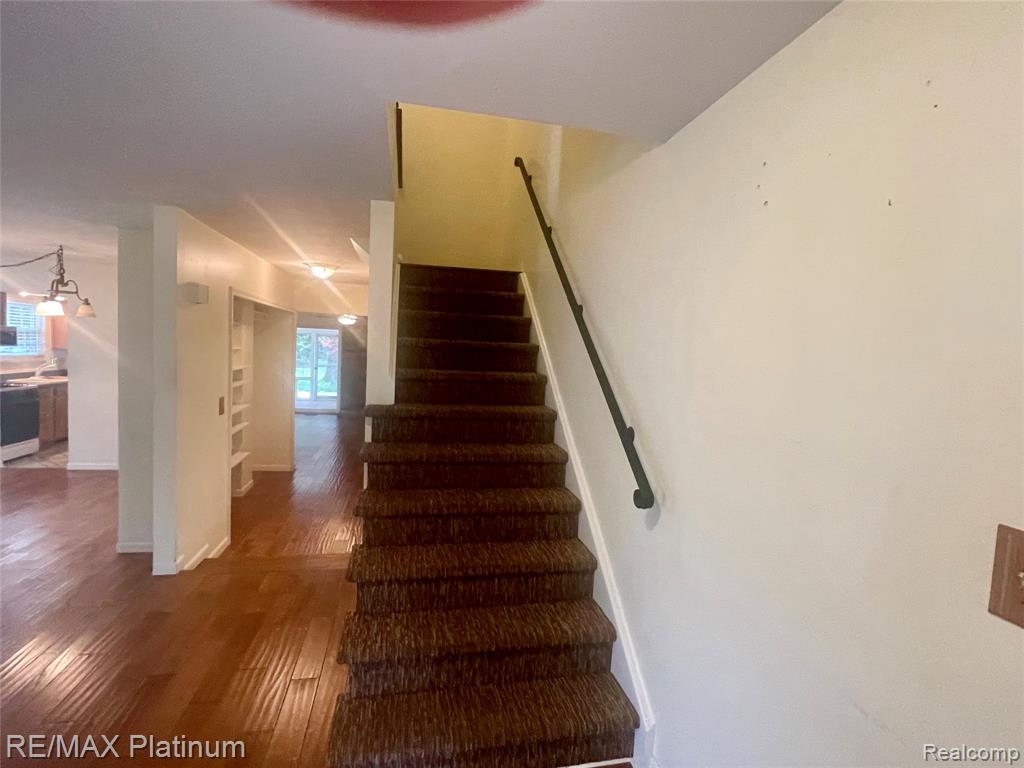 2612 E Williamsburg Circle Property Photo 16