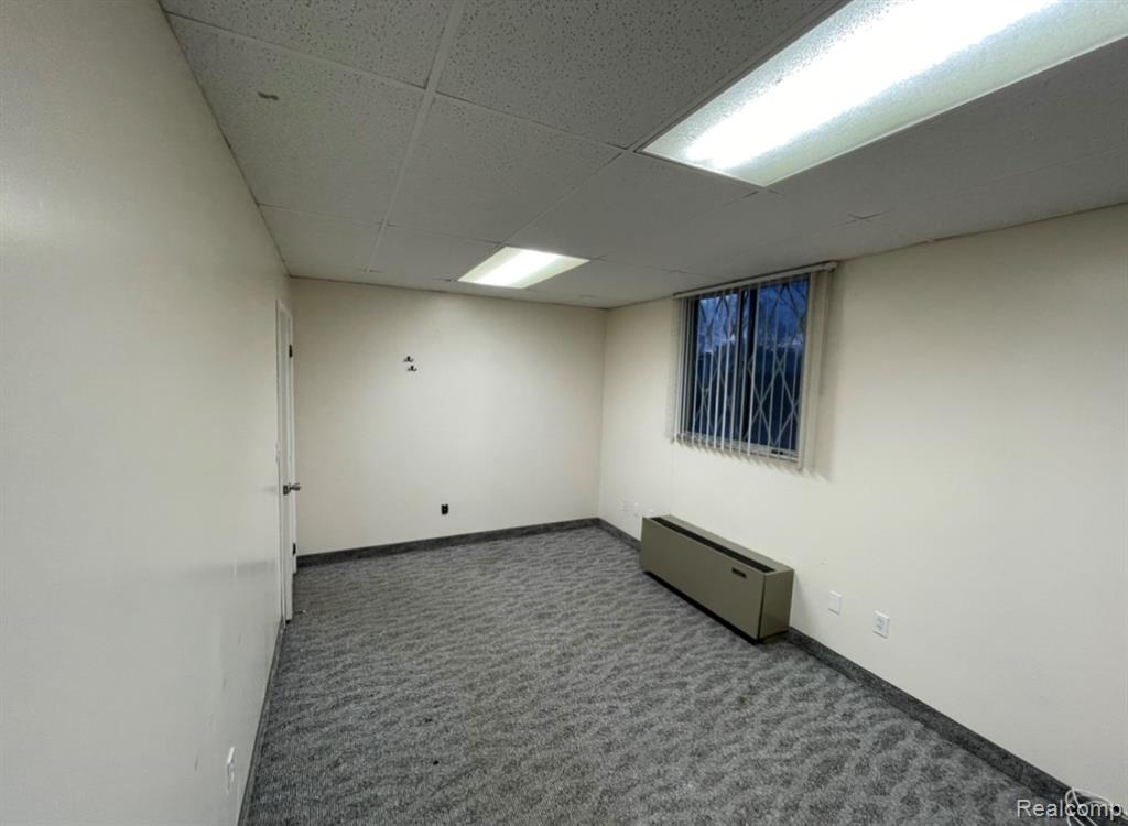 25140 Lahser Road Property Photo 9