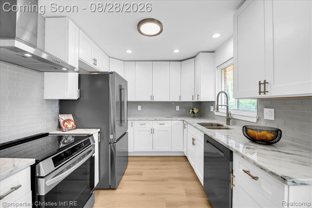 41981 Quince Drive Property Photo 12