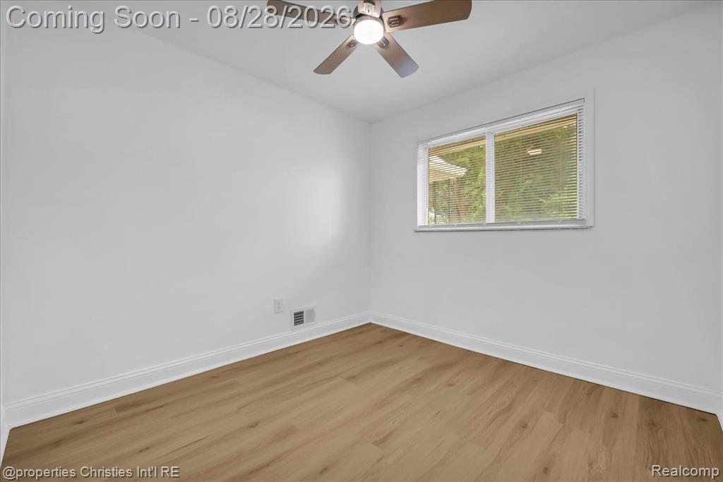 41981 Quince Drive Property Photo 18