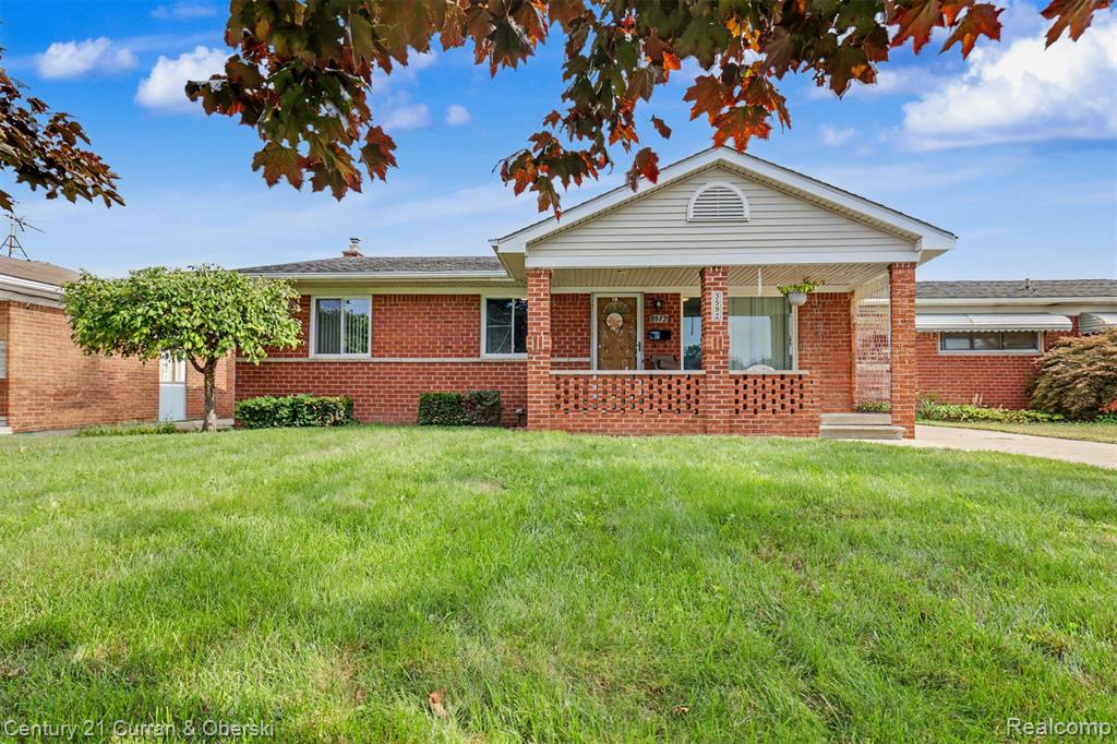 3592 Lenore Street Property Photo 1
