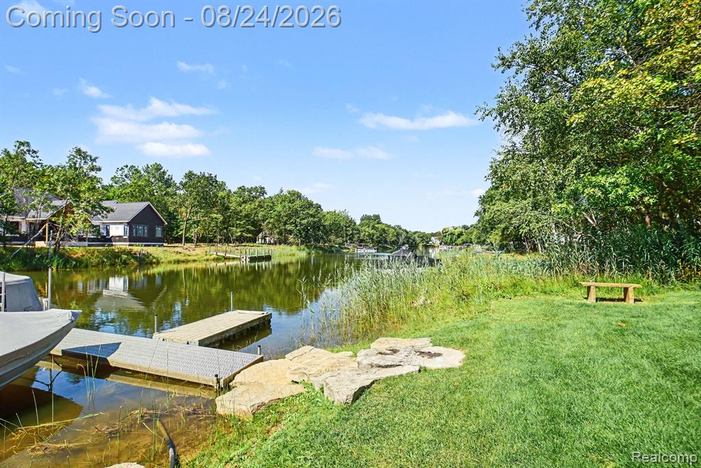 9647 Shore Drive Property Photo 23