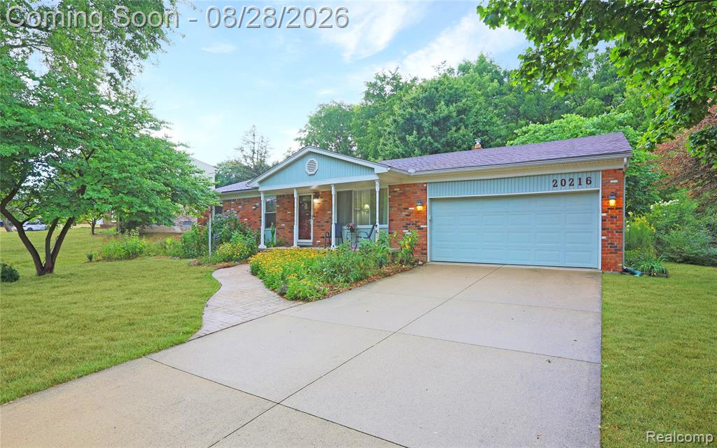 20216 Rippling Lane Property Photo 2
