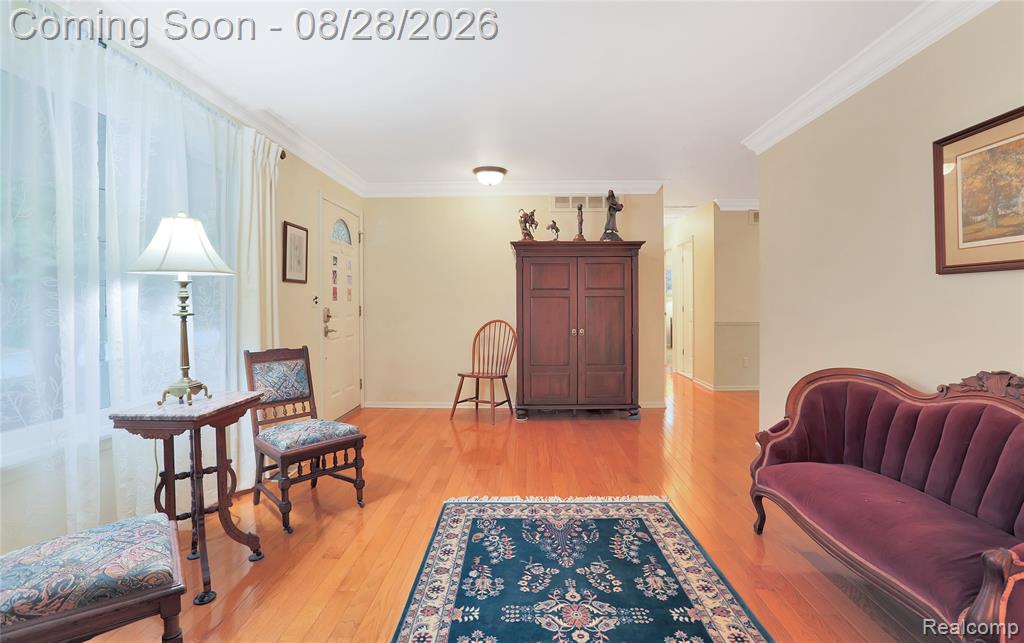 20216 Rippling Lane Property Photo 5