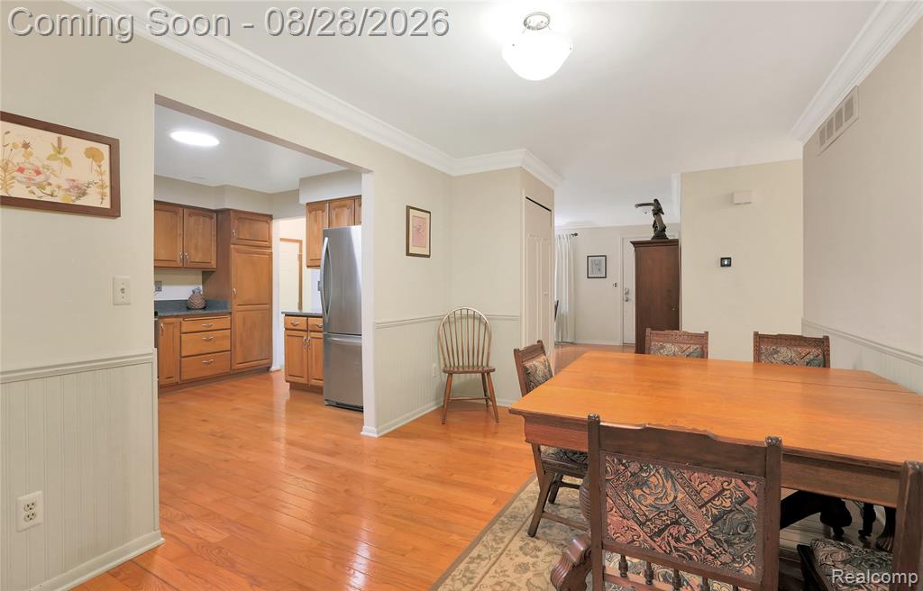 20216 Rippling Lane Property Photo 7