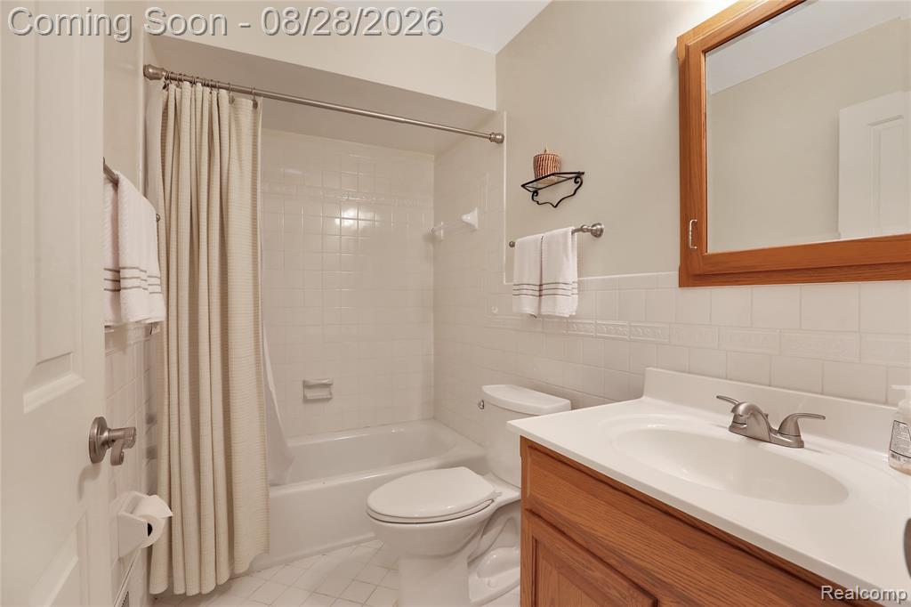 20216 Rippling Lane Property Photo 20