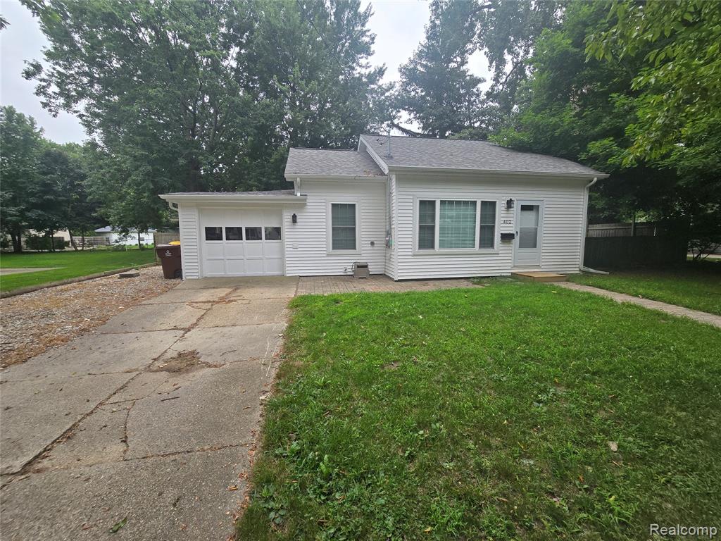 402 E Buchanan Street Property Photo 1