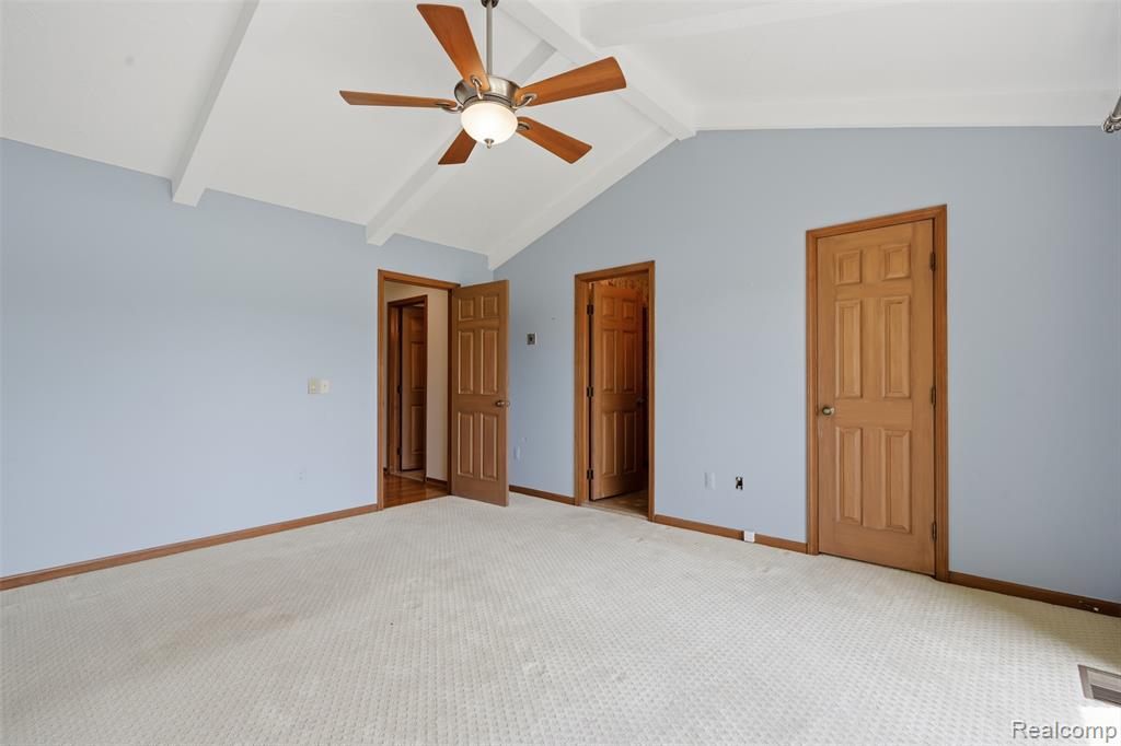 152 Overlake Property Photo 27