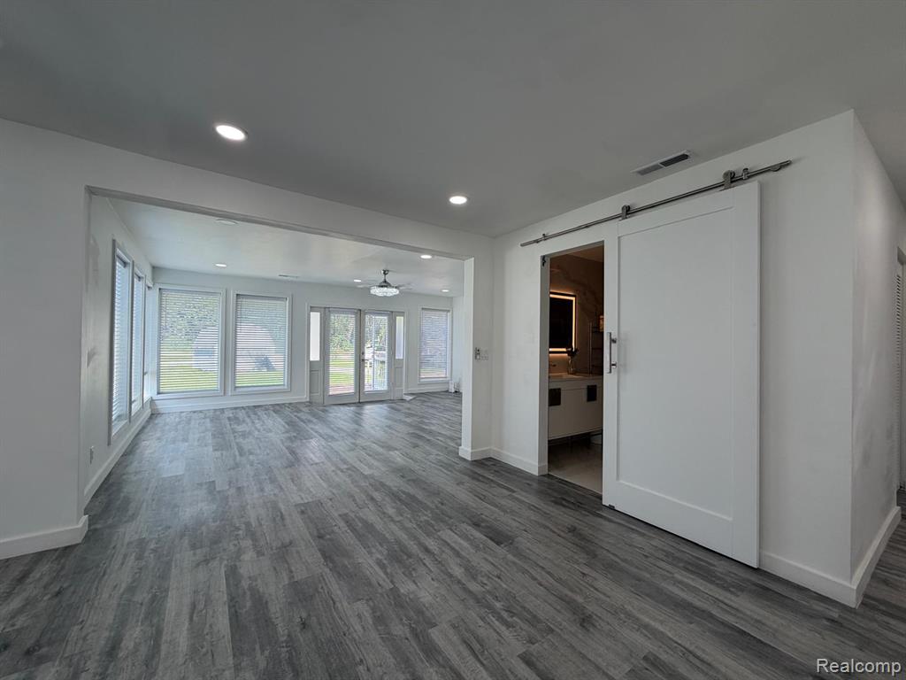 6180 E 5 Point Highway Property Photo 32