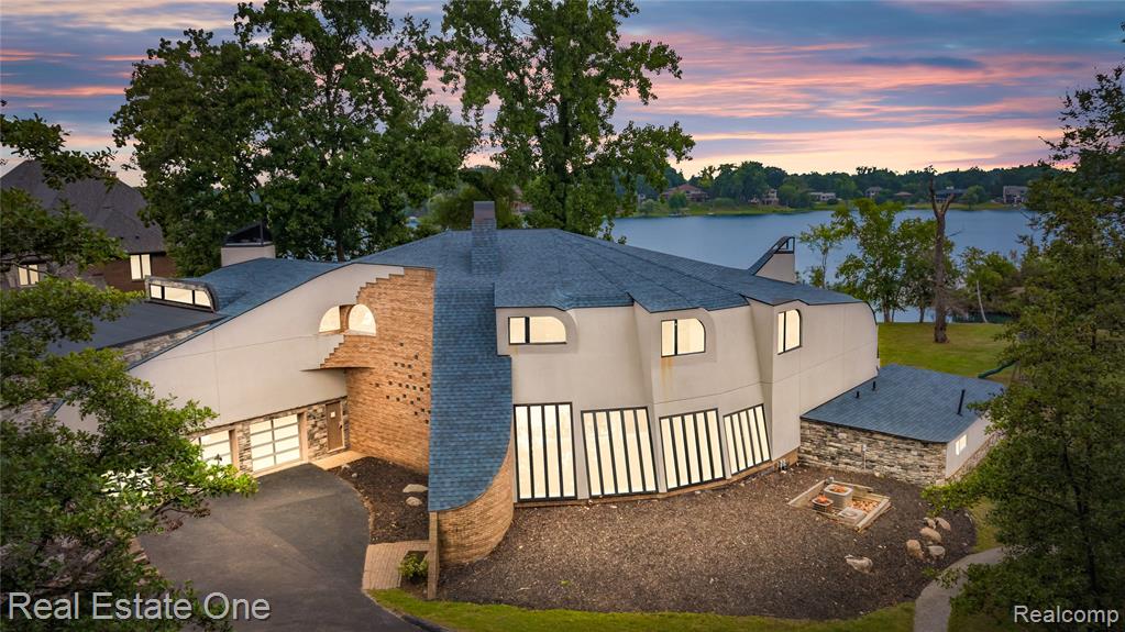1440 Lochridge Road Property Photo 1
