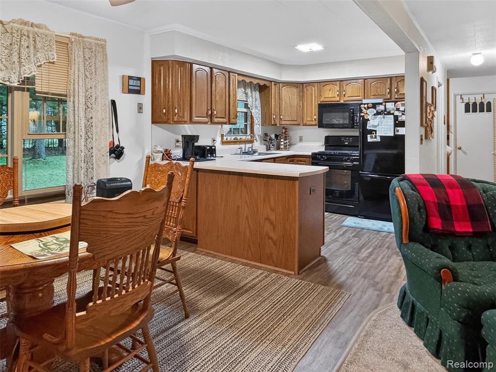 1484 Leeward Lane Property Photo 3