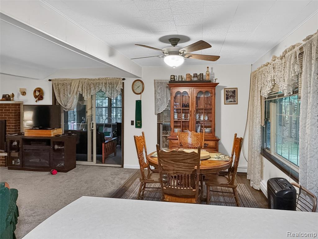 1484 Leeward Lane Property Photo 7