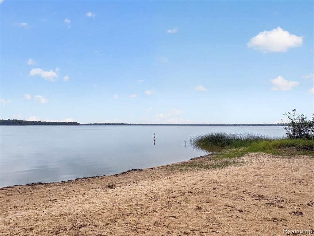 1484 Leeward Lane Property Photo 26