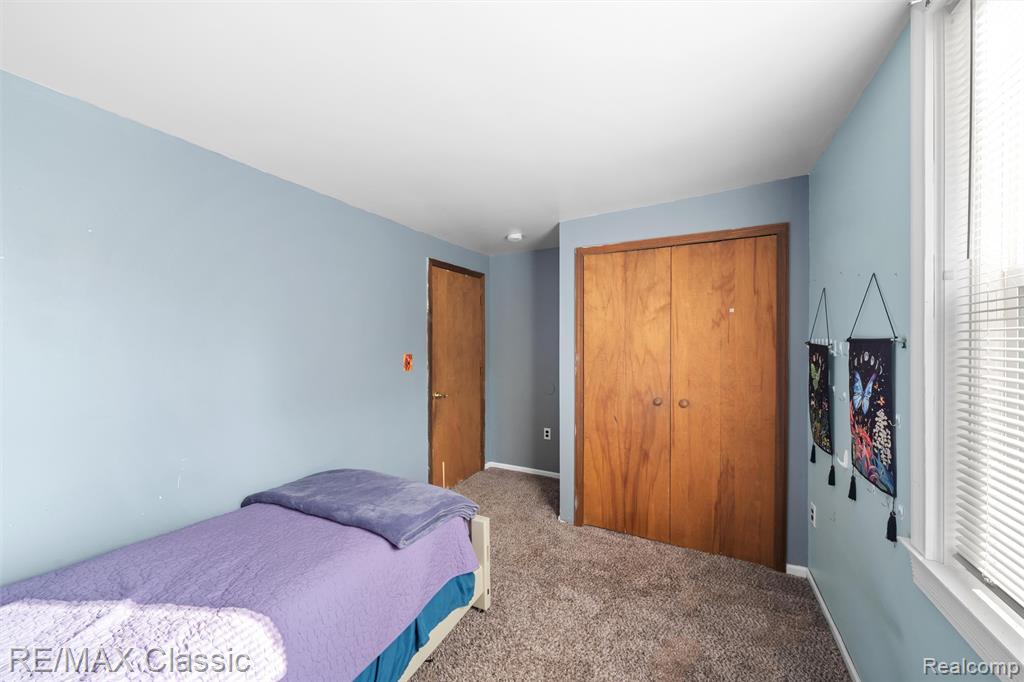 505 E Columbia Property Photo 20