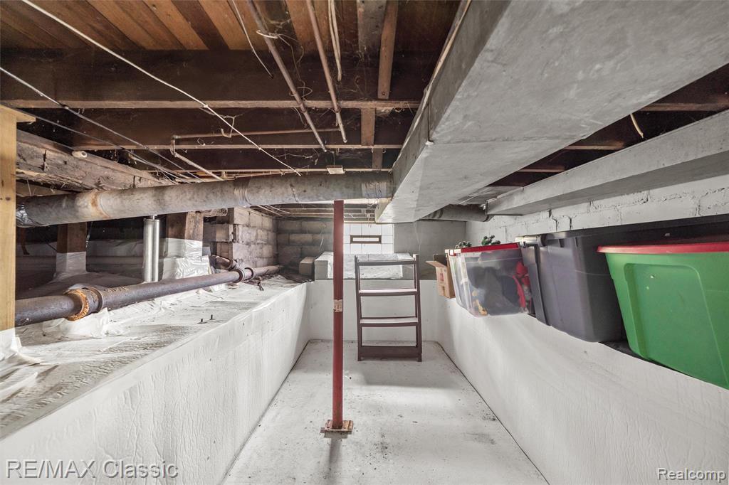 505 E Columbia Property Photo 47