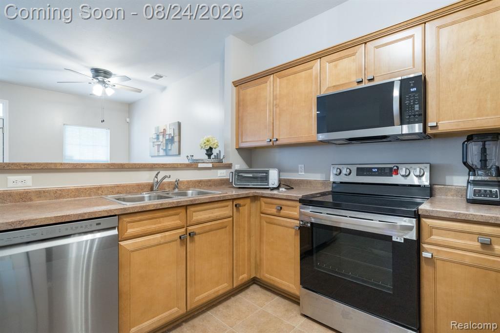 17372 Windflower Drive Property Photo 13
