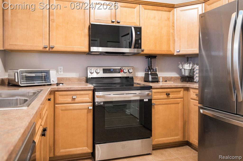 17372 Windflower Drive Property Photo 16