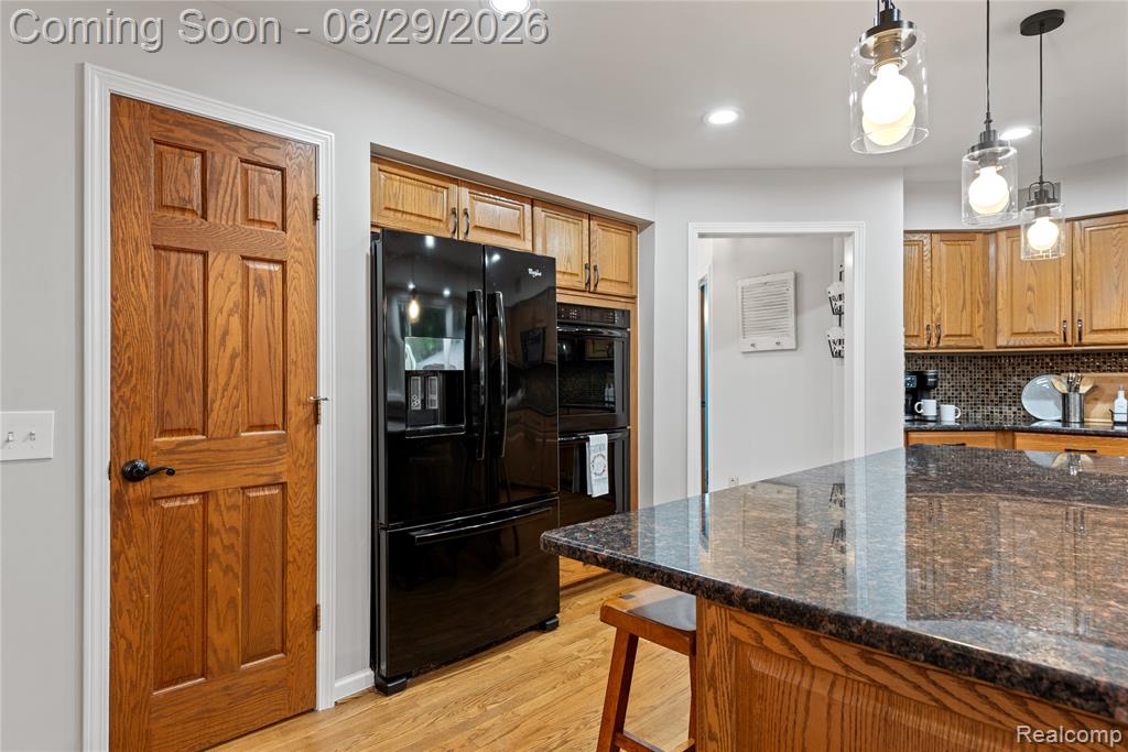 1733 Apple Ridge Court Property Photo 16