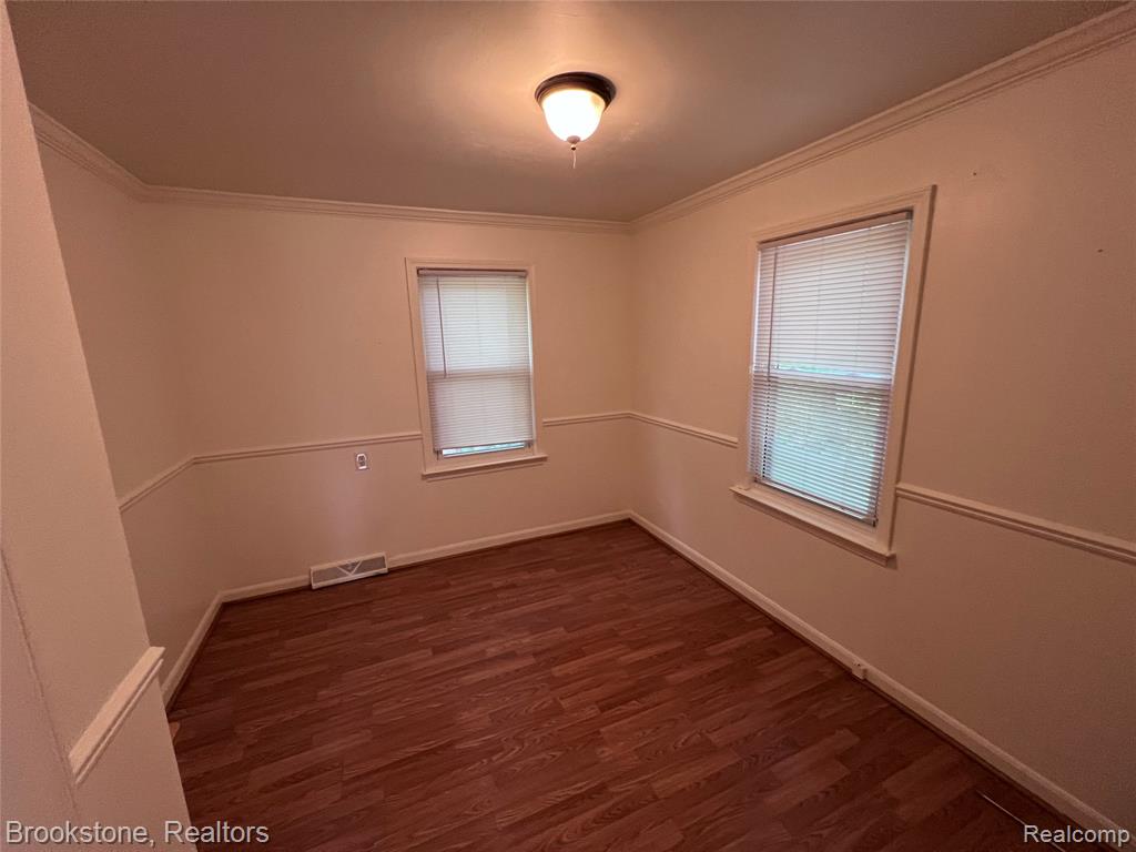 3256 Lakeview Boulevard Property Photo 7