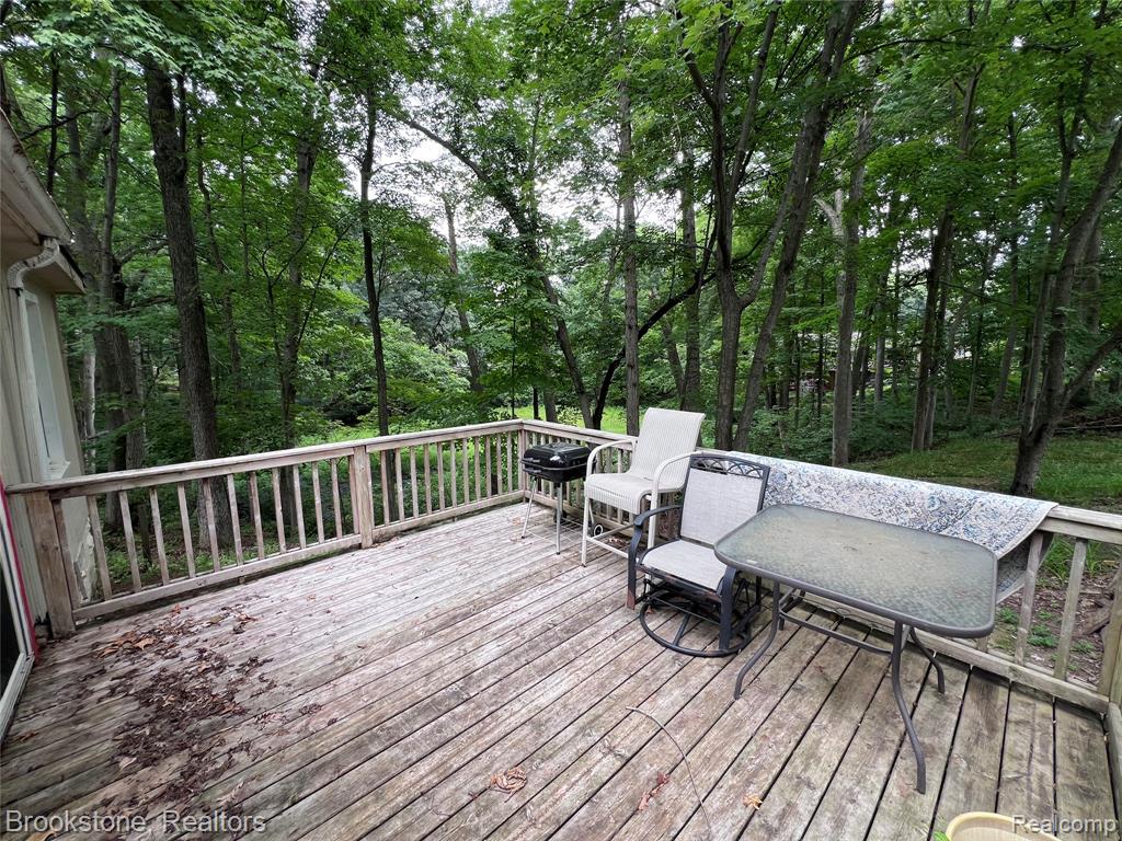 3256 Lakeview Boulevard Property Photo 12
