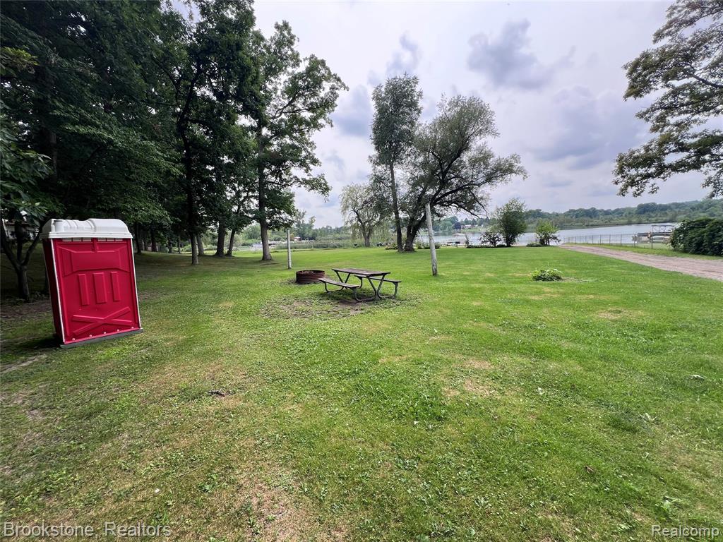 3256 Lakeview Boulevard Property Photo 18
