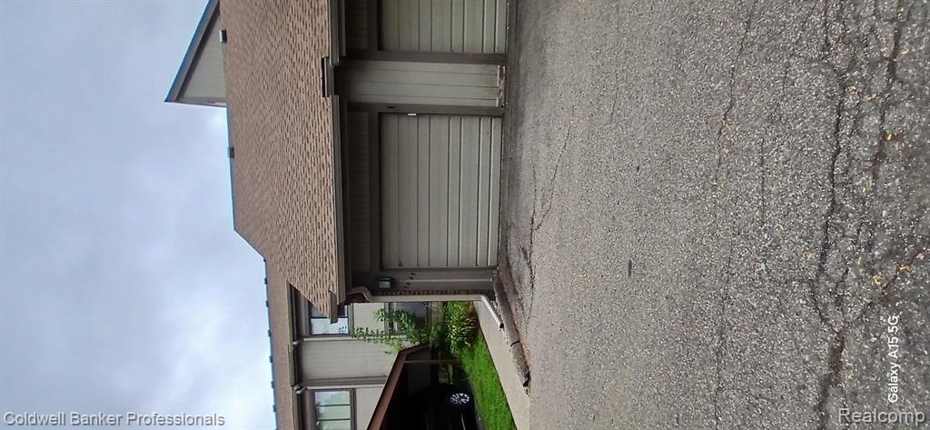 7445 Radcliff Court Property Photo 1