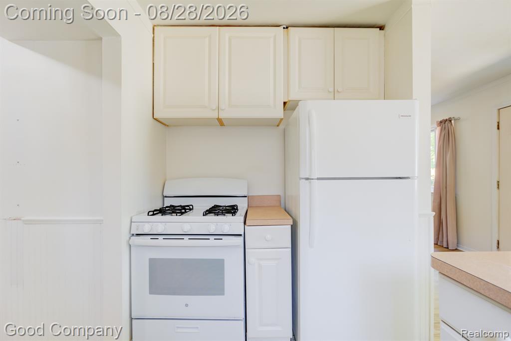 680 E Annabelle Avenue Property Photo 14