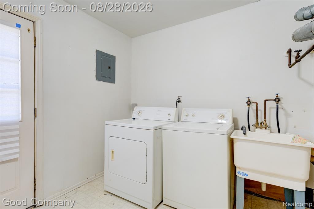 680 E Annabelle Avenue Property Photo 15