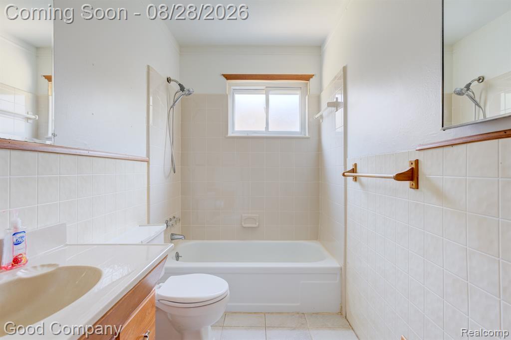 680 E Annabelle Avenue Property Photo 18