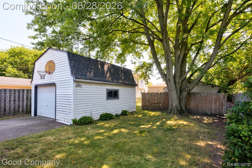 680 E Annabelle Avenue Property Photo 27