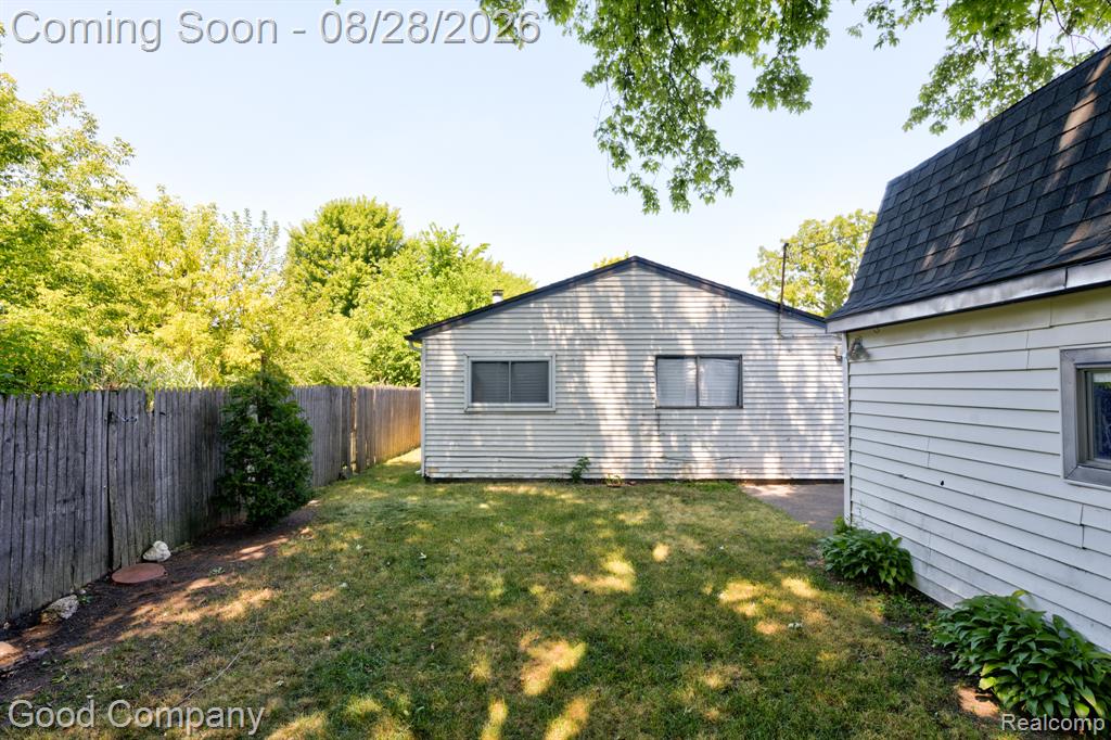 680 E Annabelle Avenue Property Photo 31