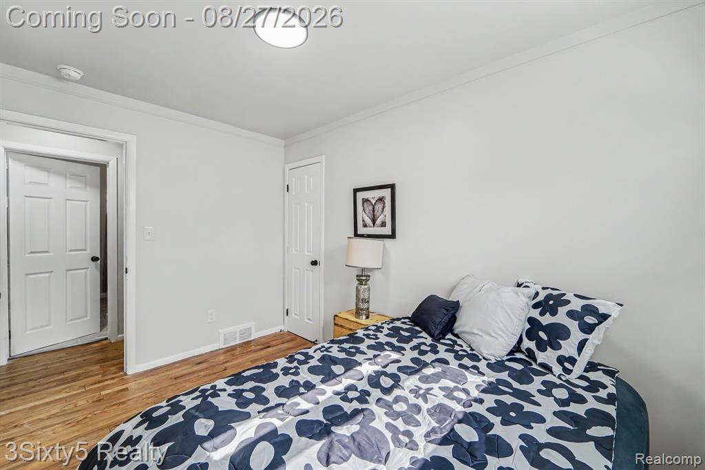 1835 Euclid Street Property Photo 14