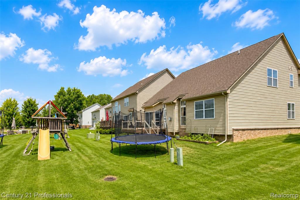 27089 Maxwell Court Property Photo 4