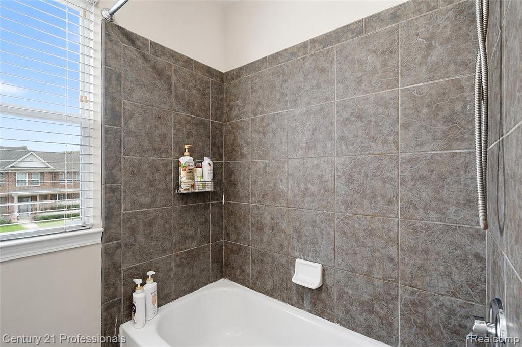 27089 Maxwell Court Property Photo 44