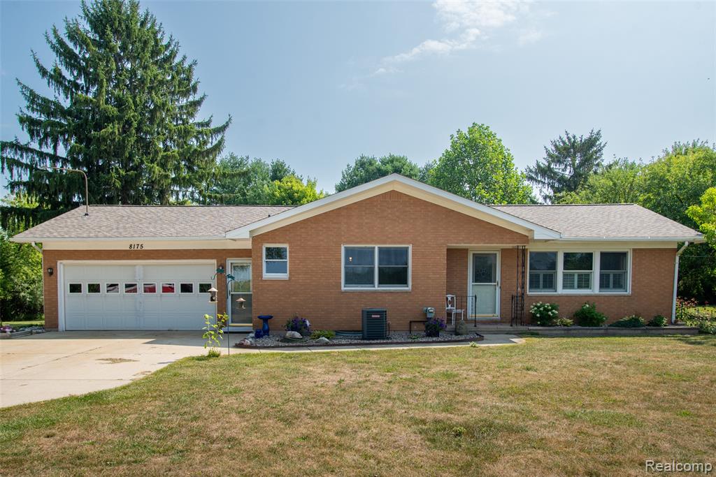 8175 S Beyer Road Property Photo 1