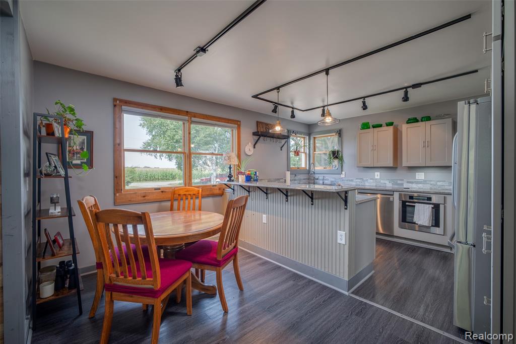 8175 S Beyer Road Property Photo 10