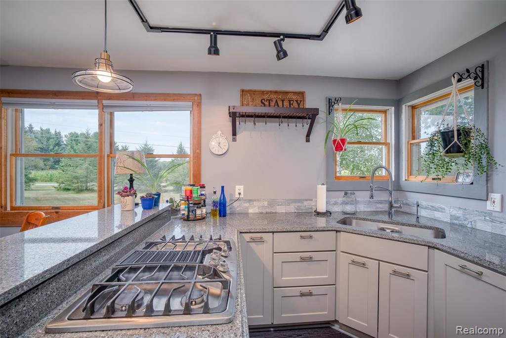 8175 S Beyer Road Property Photo 11