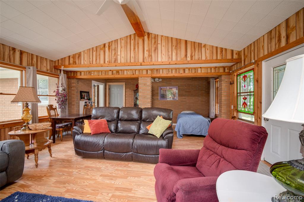 8175 S Beyer Road Property Photo 15