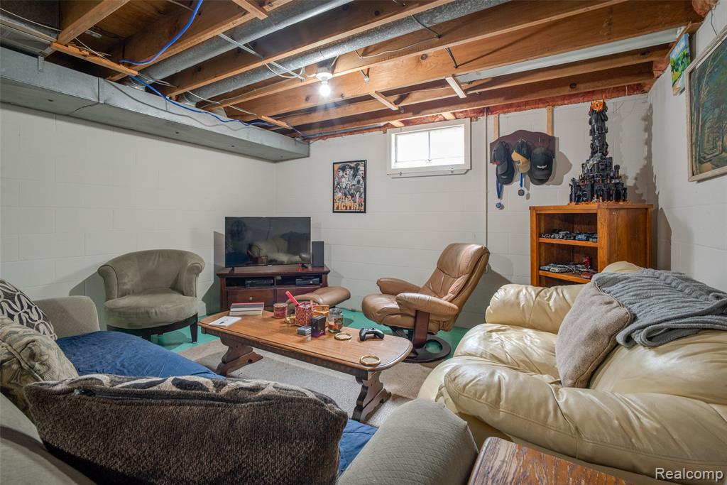 8175 S Beyer Road Property Photo 22