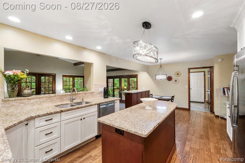 8890 Northampton Drive Property Photo 16