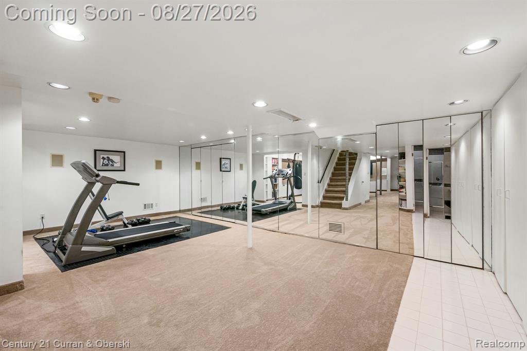 8890 Northampton Drive Property Photo 50