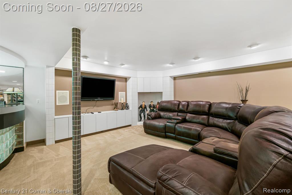 8890 Northampton Drive Property Photo 56