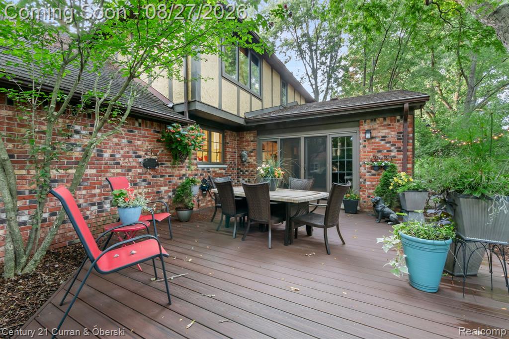 8890 Northampton Drive Property Photo 61