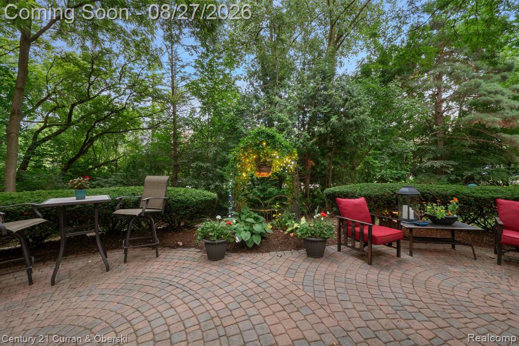 8890 Northampton Drive Property Photo 70