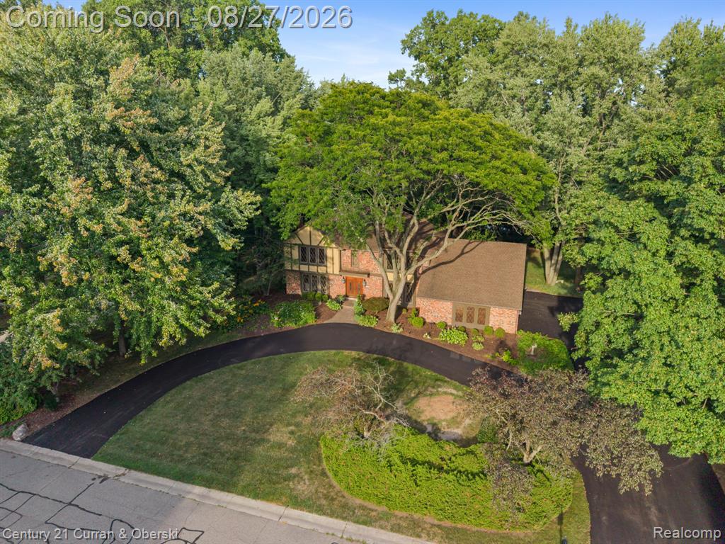 8890 Northampton Drive Property Photo 82