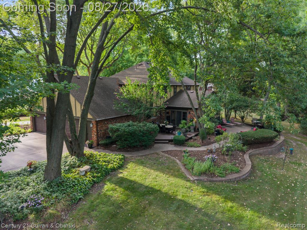 8890 Northampton Drive Property Photo 84