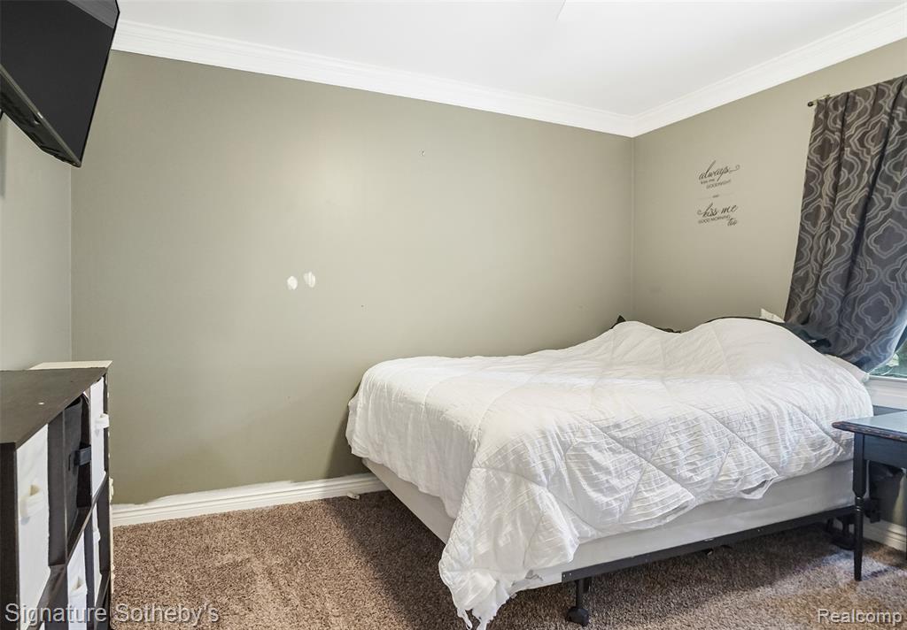4137 W Allen Road Property Photo 12