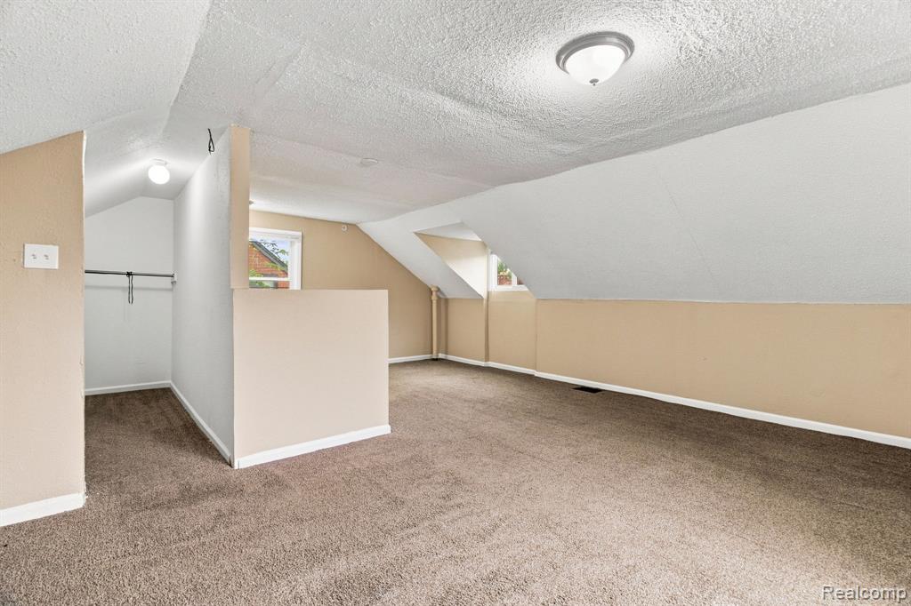 16886 Ilene Street Property Photo 23